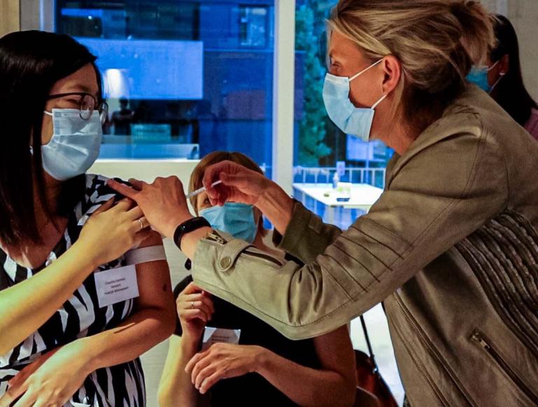 Foto van de dry-run groepsvaccinatie