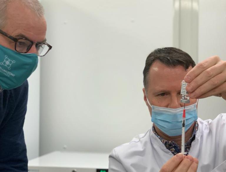 vaccin apotheker.jpg